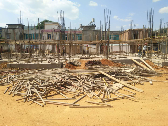 安寧市八街街道辦摩所營村委會向陽村公房、機(jī)耕路建設(shè)工程