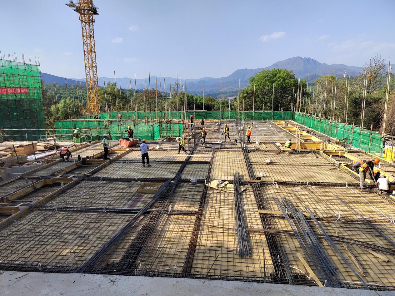 云南佛學院師生宿舍樓、食堂樓建設項目4月進度